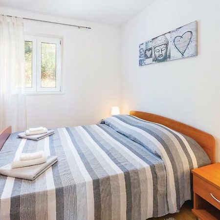 Apartment 라벡 외부 사진